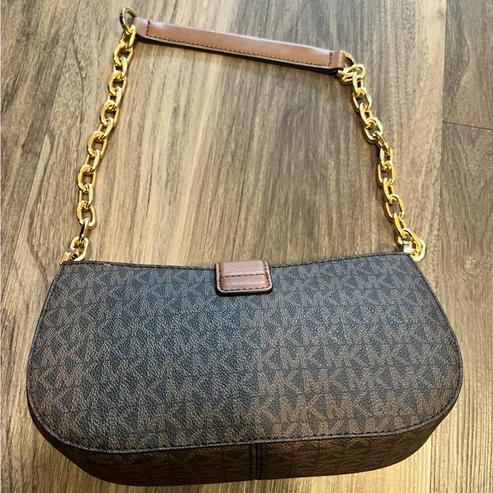Michael Kors Brown Shoulder Bag with Gold Chain - Picture 4 of 4